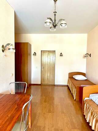 Гостиница Русь Богородицк Семейный номер-1